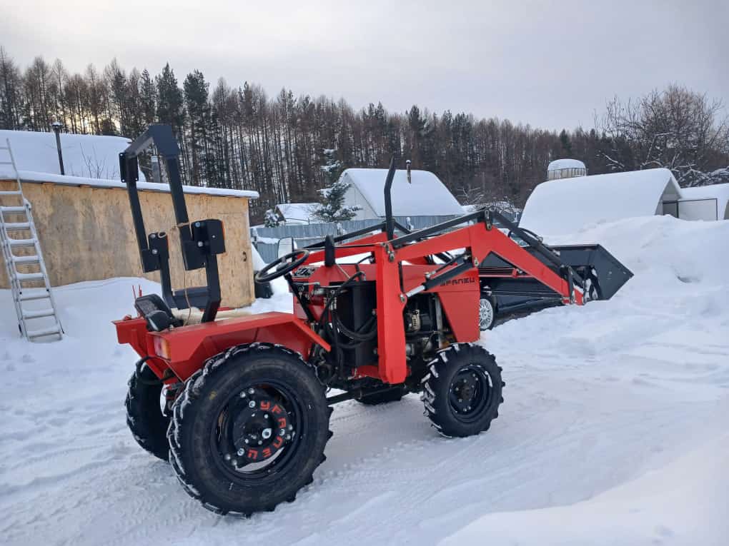 Мини-трактор<br>«Уралец 2204» - выкуп в Ставрополе